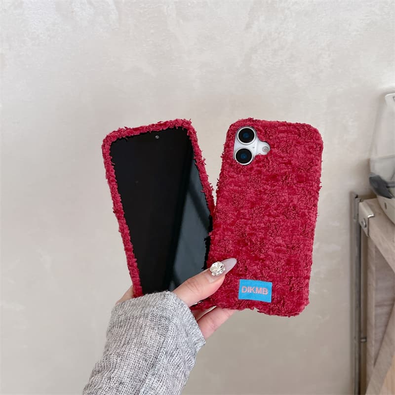 Angora-rote, flauschige Handyh – Apple Iphone 15 Bewertung und Preis